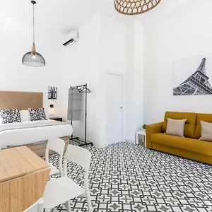  Appartamento Holidays2malaga Picasuss Loft New Built Close Huelin And Promenade