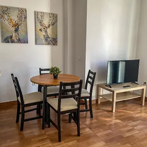 https://malagas-garden.hotelsinnerja.org