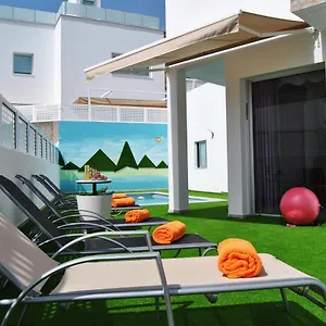big-villa-tauro-with-private-heated-saltwater-pool-bbq.in-canary-islands.com/